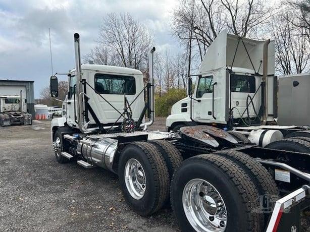 2025 MACK ANTHEM 64T - 1